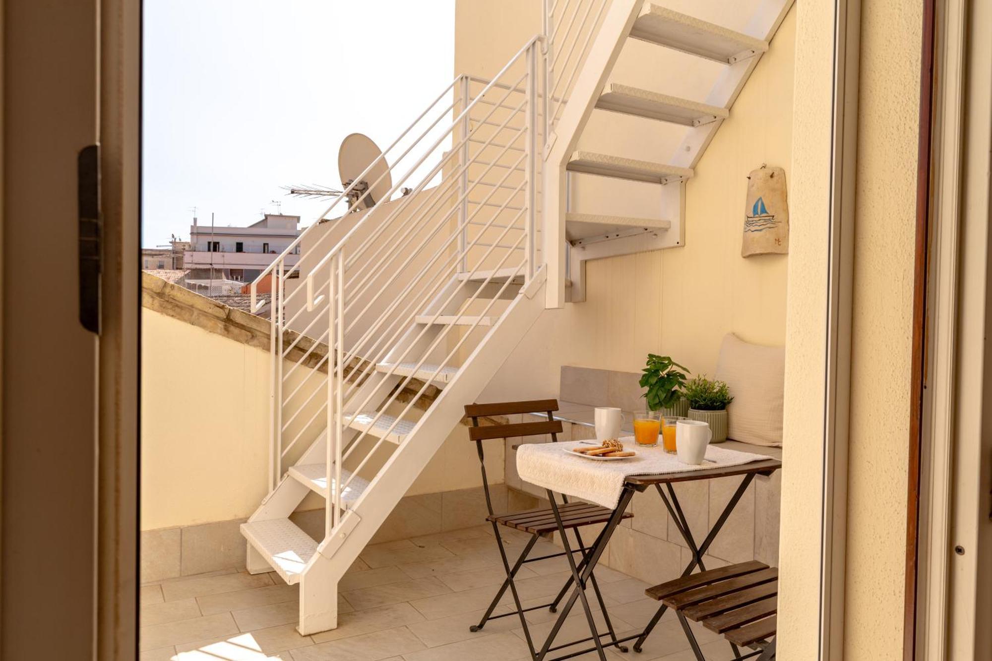 Domus De Silva - Appartamento In Centro Storico A Cagliari Exteriér fotografie